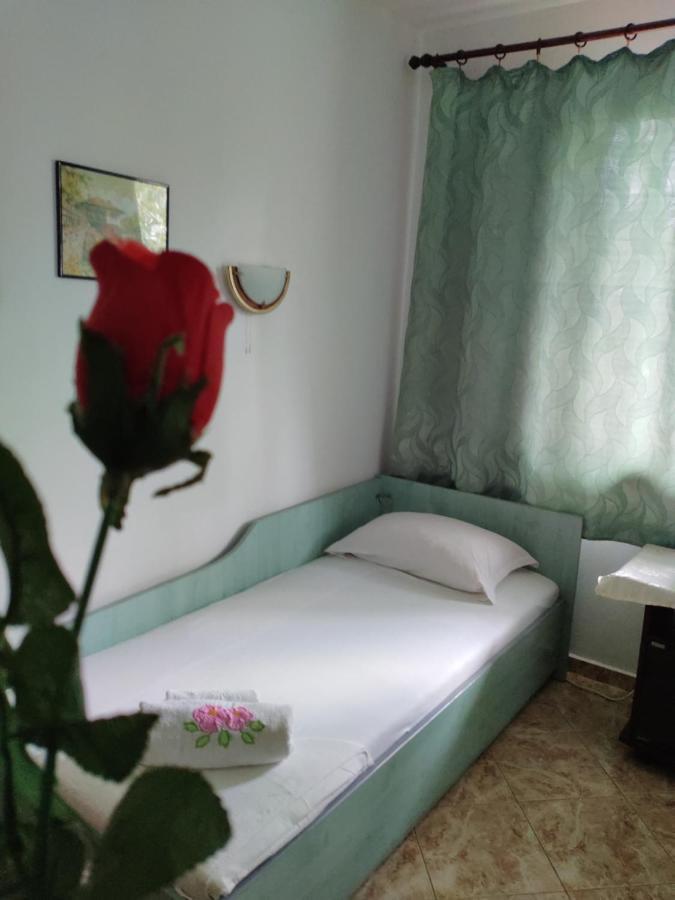 Две Сестри Lozeneț Exterior foto