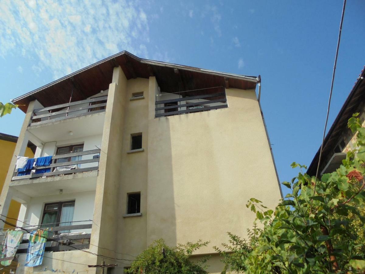 Две Сестри Lozeneț Exterior foto
